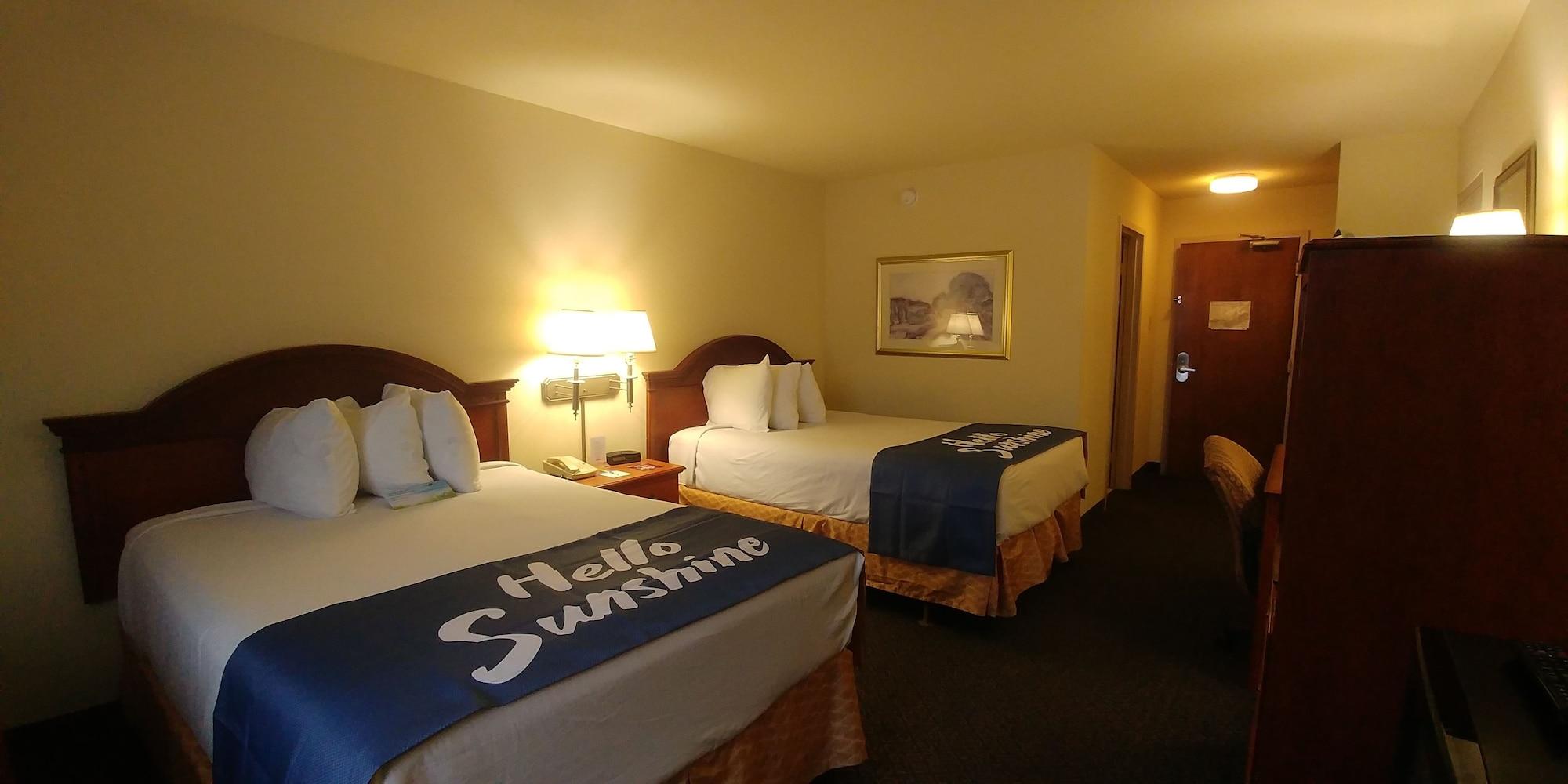Days Inn By Wyndham Sidney Oh Dış mekan fotoğraf