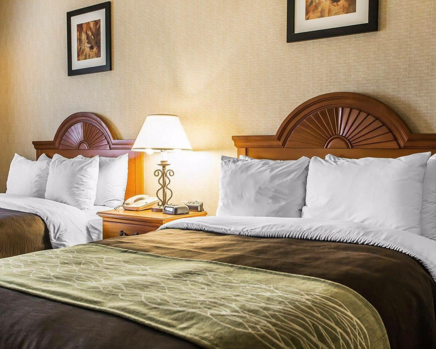 Days Inn By Wyndham Sidney Oh Dış mekan fotoğraf