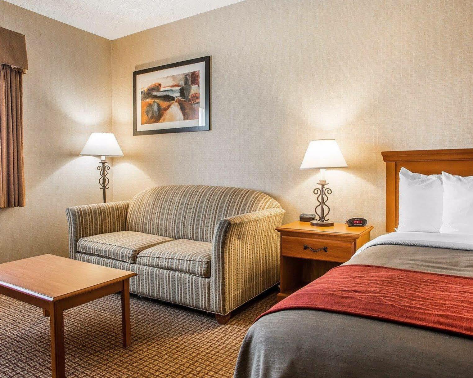 Days Inn By Wyndham Sidney Oh Dış mekan fotoğraf